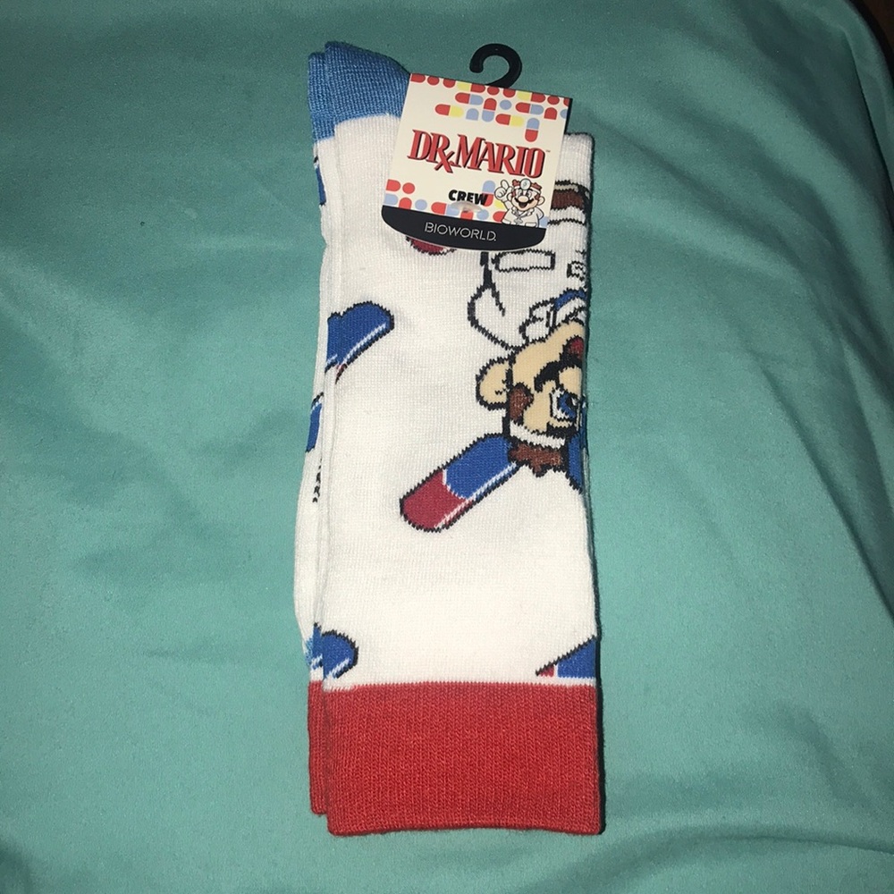 Nintendo Dr. Mario Crew adult socks